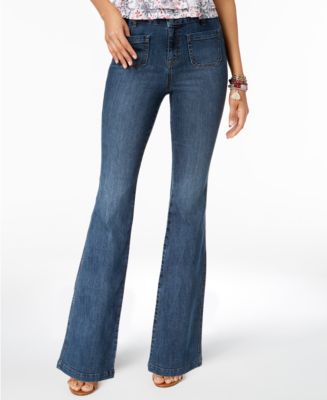 Styling Patch-Pocket Jeans - Carmen Renee
