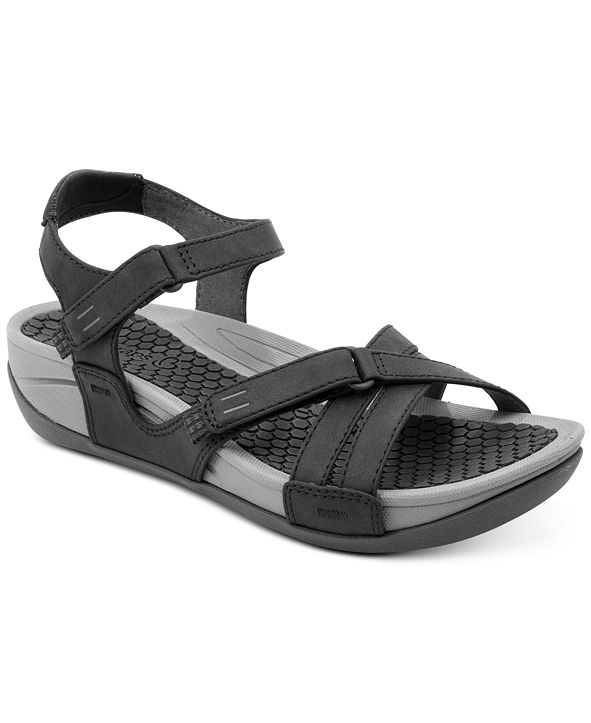 baretraps danny sandals