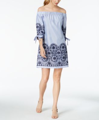 Vince Camuto - Off-The-Shoulder Shift Dress