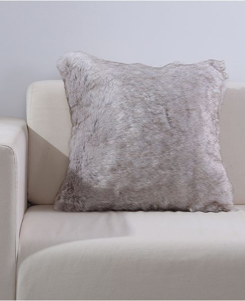 Berkshire Wolf Faux Fur 18 Square Fashion Decorative Pillow