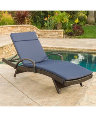 St. Thomas Outdoor Chaise Lounge