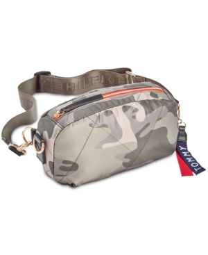 TOMMY HILFIGER KENSINGTON QUILTED CONVERTIBLE NYLON FANNY PACK