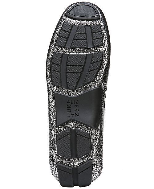 naturalizer smoking slipper