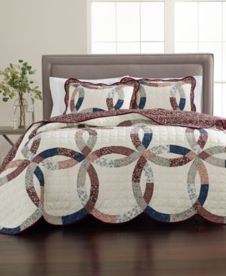 Martha Stewart Collection - Wedding Ring Reversible King Quilt