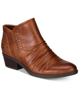 Baretraps Gericka Pointed-Toe Western 
