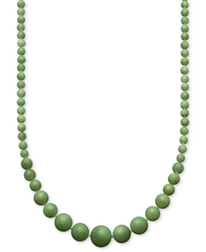 image of Jade Graduated Strand Necklace in 14k Gold (6-14mm)
