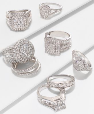 Diamond Cluster Halo Engagement Ring (1 ct. t.w.) in 14k White Gold