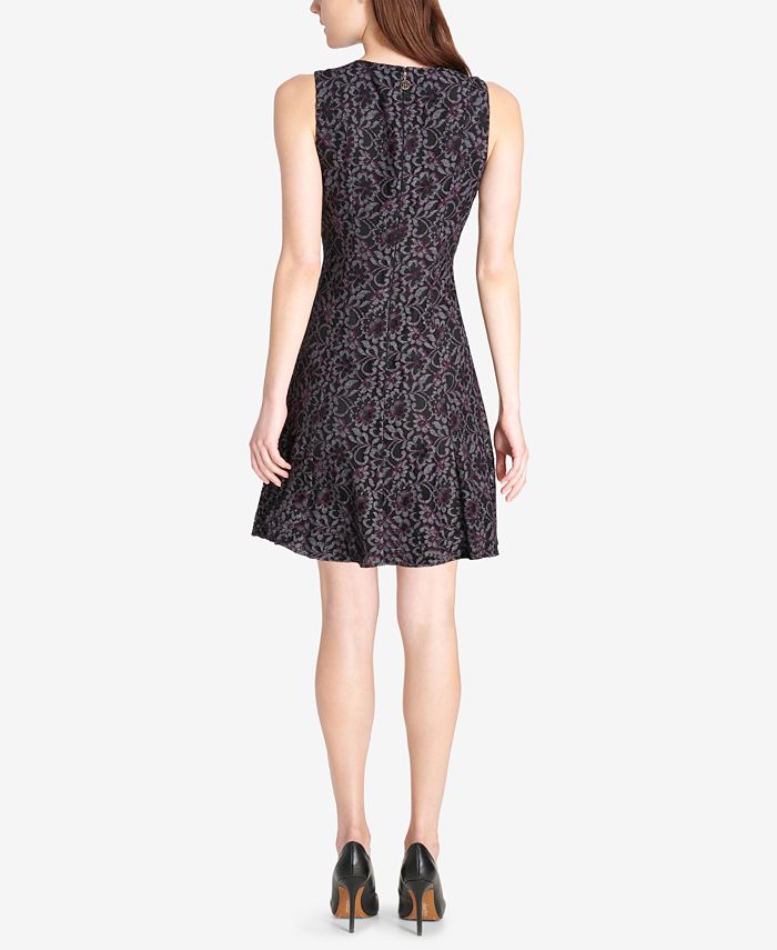 Tommy Hilfiger Women's Floral Sleeveless V Neck Short Fit Flare Cocktail Dress Wine Size 12