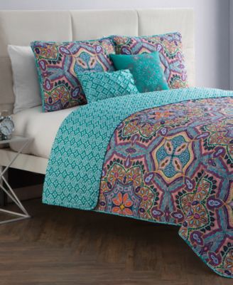 Yara Reversible 3-Pc. Full/Queen Quilt Set