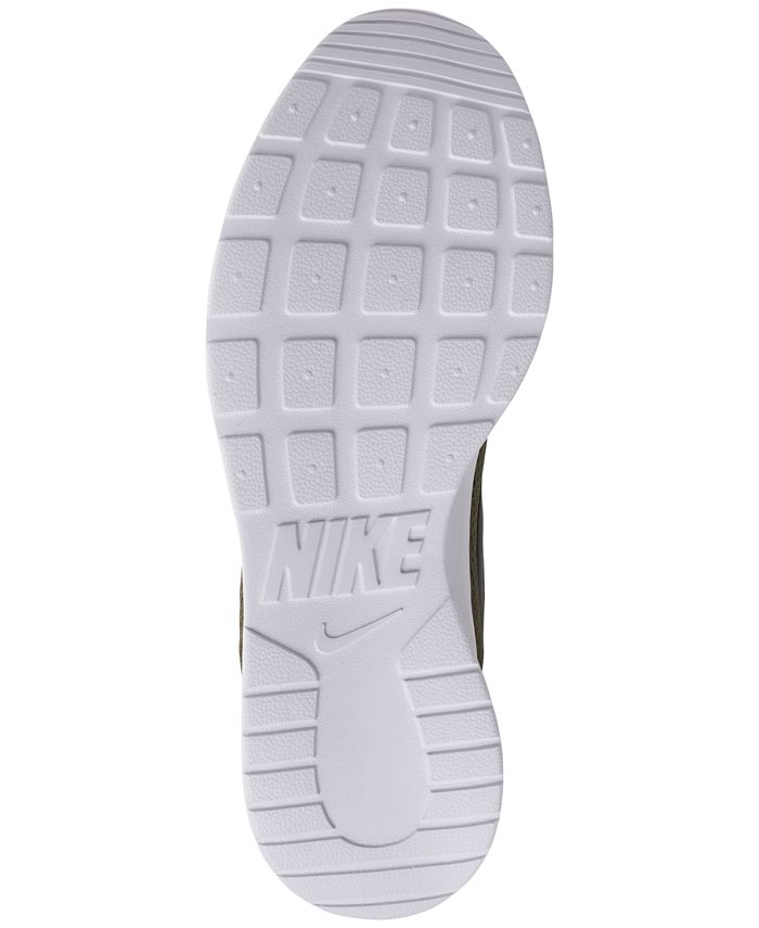 finish line nike tanjun