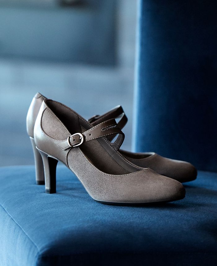 clarks dancer reece pump