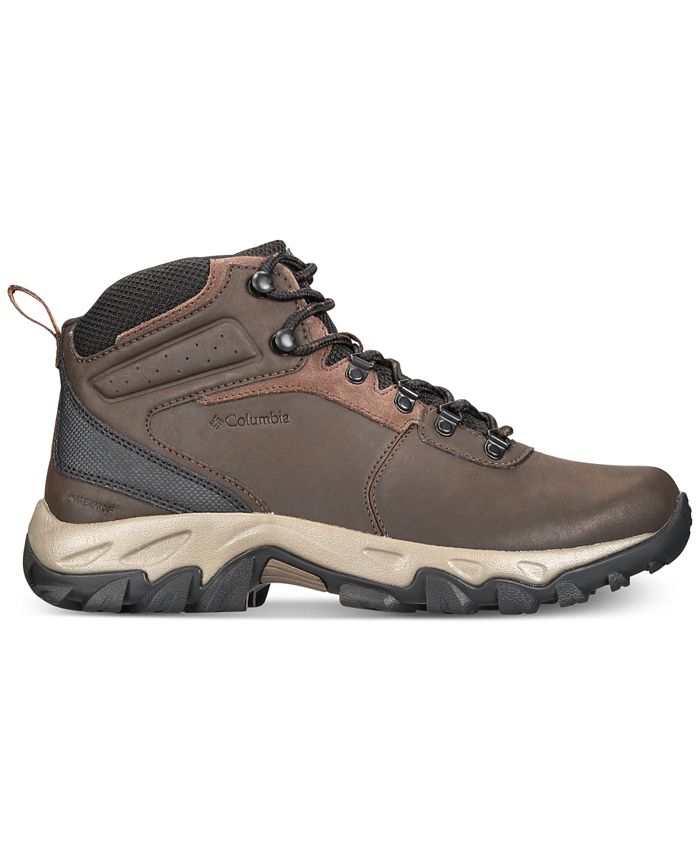Columbia Men's Newton Ridge Plus II Waterproof Hiking Boots & Reviews ...