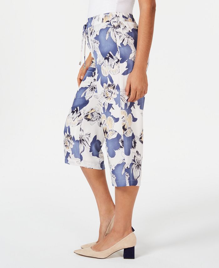 JM Collection Floral-Print Pull-On Capris, Created for Macy's & Reviews - Pants & Capris - Women