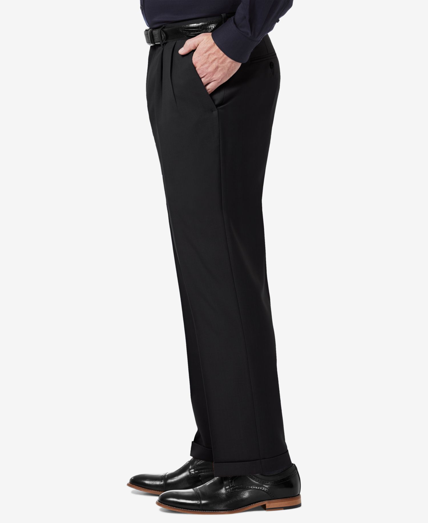 Men's Premium Comfort Stretch Classic-Fit Solid Pleated Dress Pants
