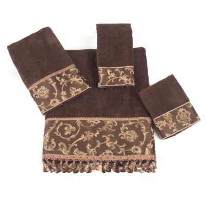 Avanti - Damask Fringe Jacquard Bath Towel