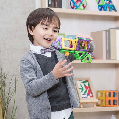 Magformers Space Traveler 35 Piece Magnetic Construction Set