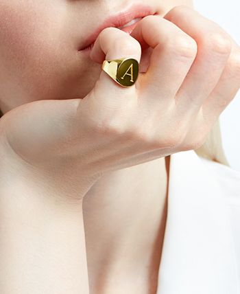 Sarah Chloe - Initial Signet Ring in Sterling Silver