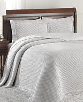 Quilts and Bedspreads - Macy's