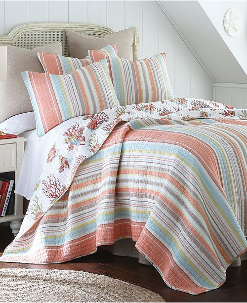 coral and gray quilt set