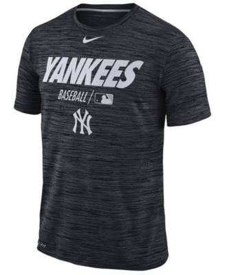 Nike Men's New York Yankees Velocity Team Issue T-Shirt - Macy's