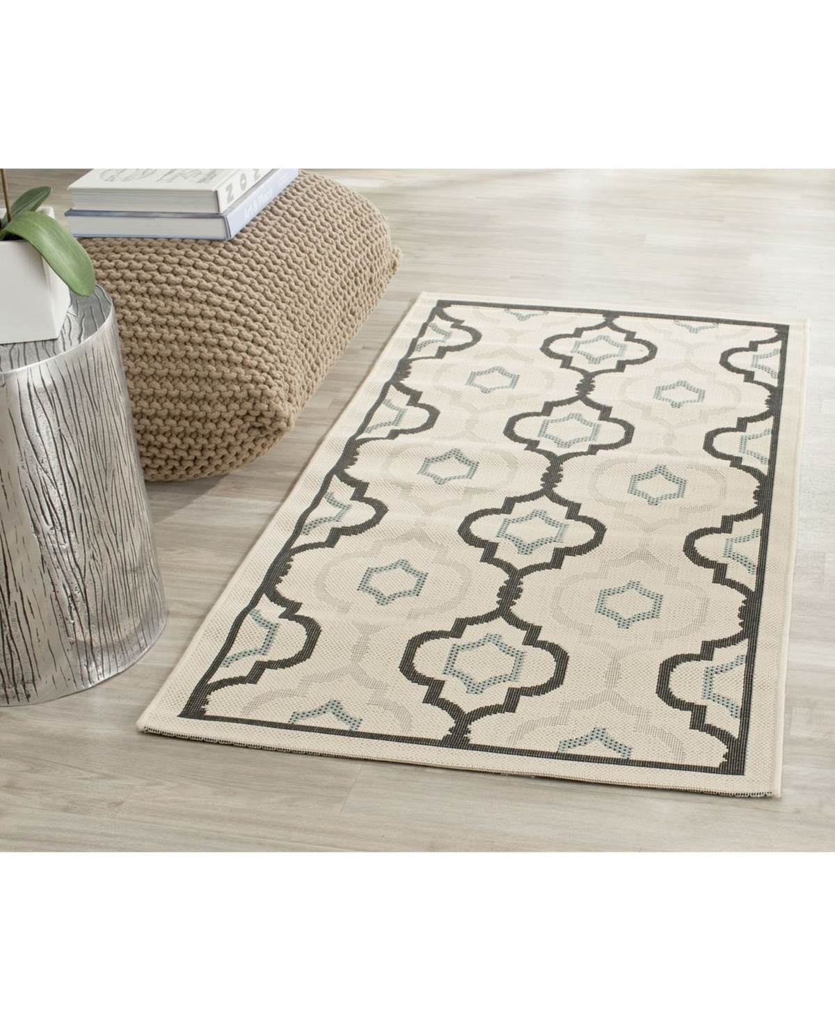 Safavieh Courtyard CY7938and Black 2'7