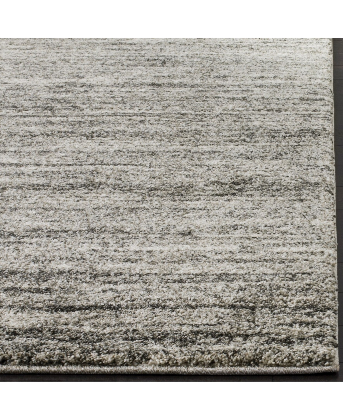 Safavieh Retro RET2133 Ivory and Gray 5' x 8' Area Rug