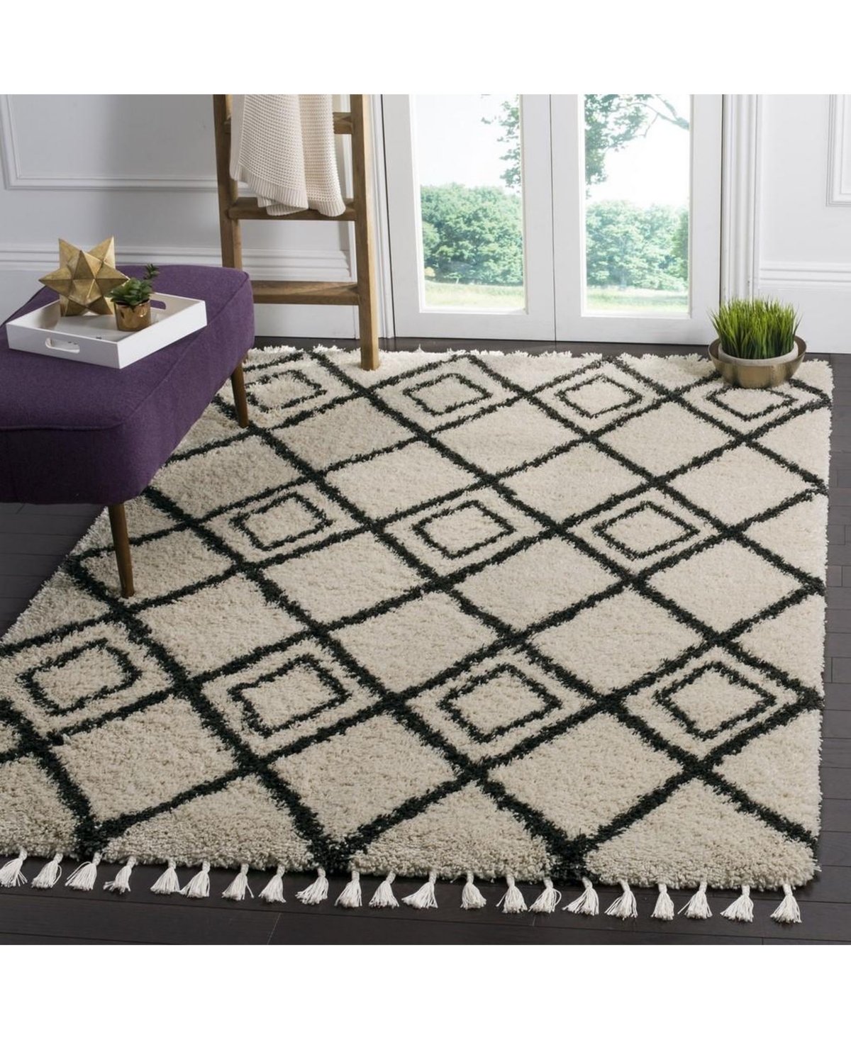 Safavieh Moroccan Fringe Shag MFG244and Charcoal X Area Rug - Cream