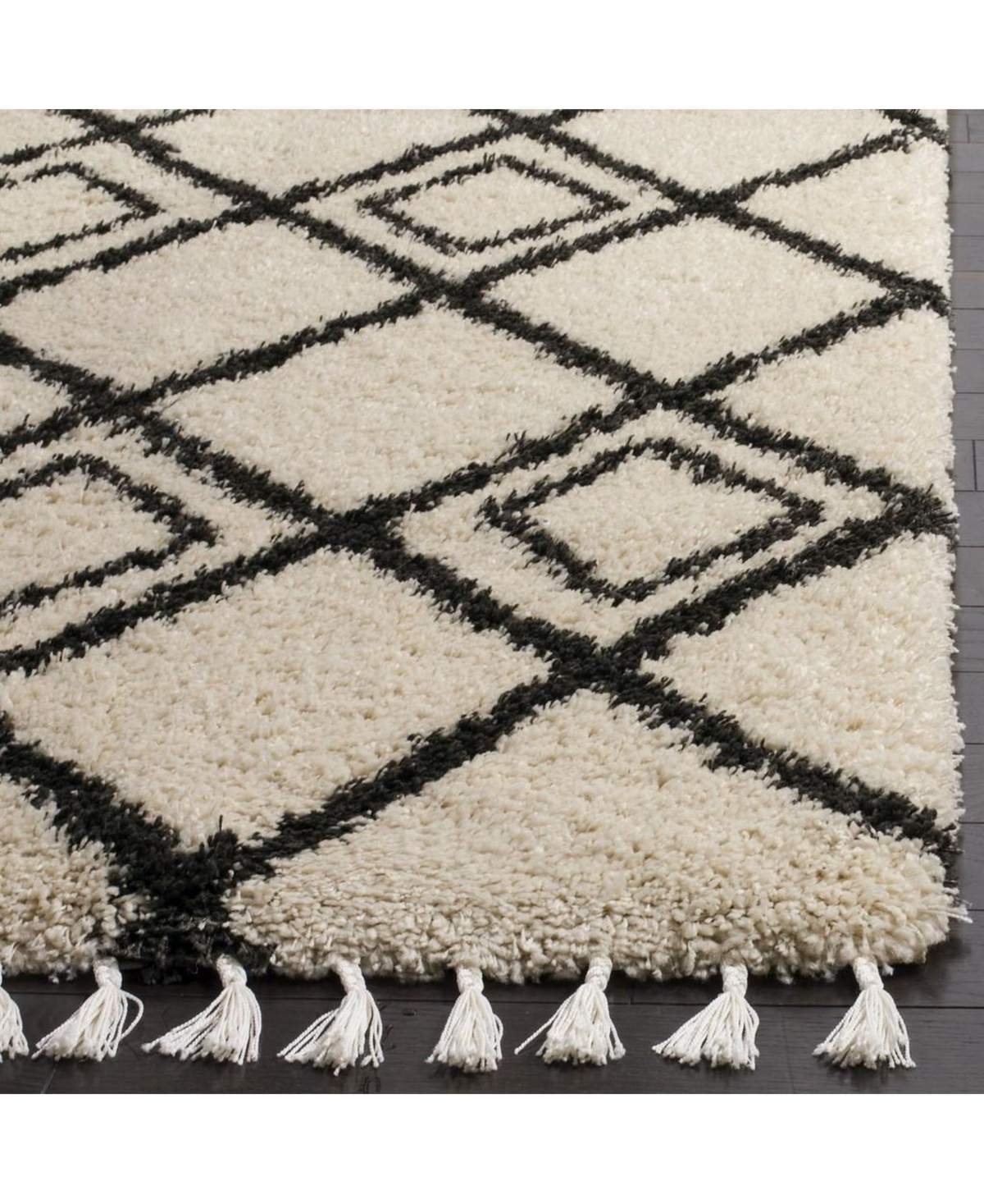 Safavieh Moroccan Fringe Shag MFG244and Charcoal X Area Rug - Cream