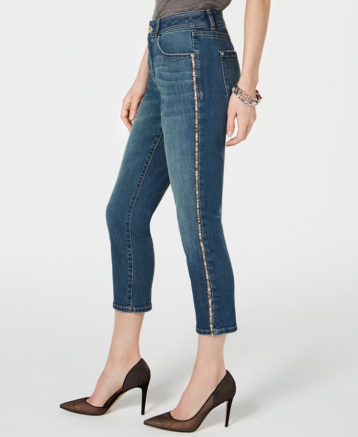 Macy's inc skinny leg curvy fit 2025