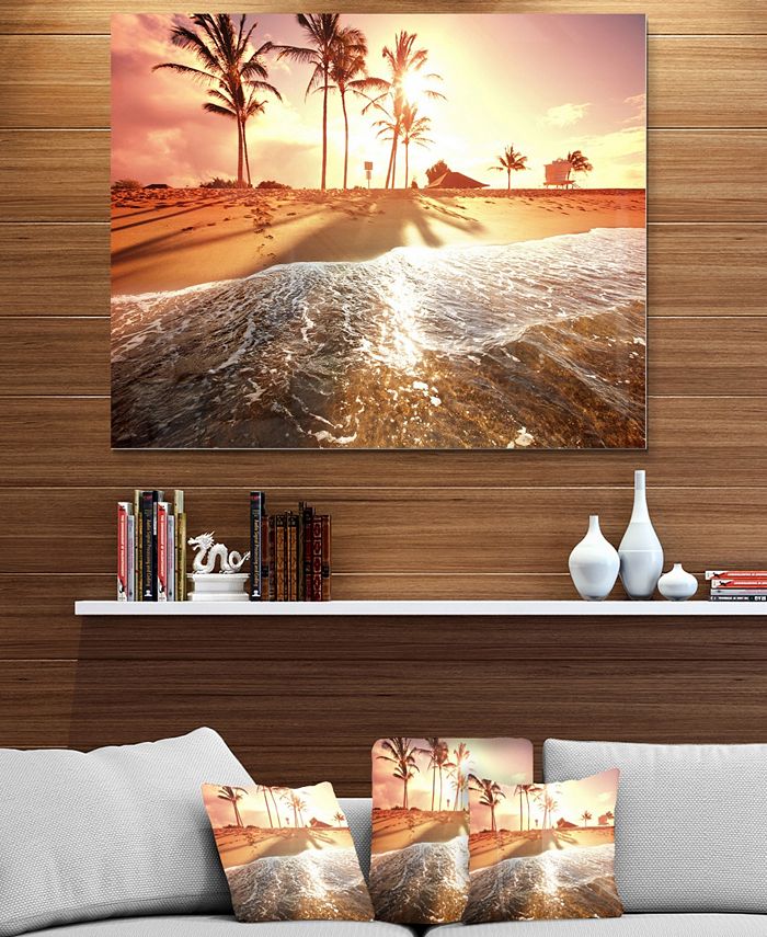 Design Art Designart 'Colorful Tropical Beach With Palms' Modern Beach Metal Wall Art - 40" X 30 ...