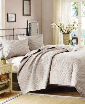 Hampton Hill Velvet Touch Queen 3 Piece Coverlet Set