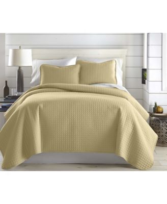 Oversized Lightweight 3-Pc. Quilt Set, Full/Queen