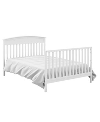 Benton 4-in-1 Convertible Crib and Changer