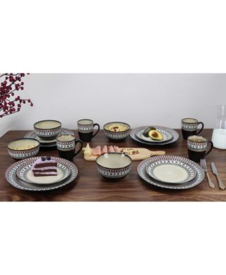 16 Piece Glazed Dinnerware