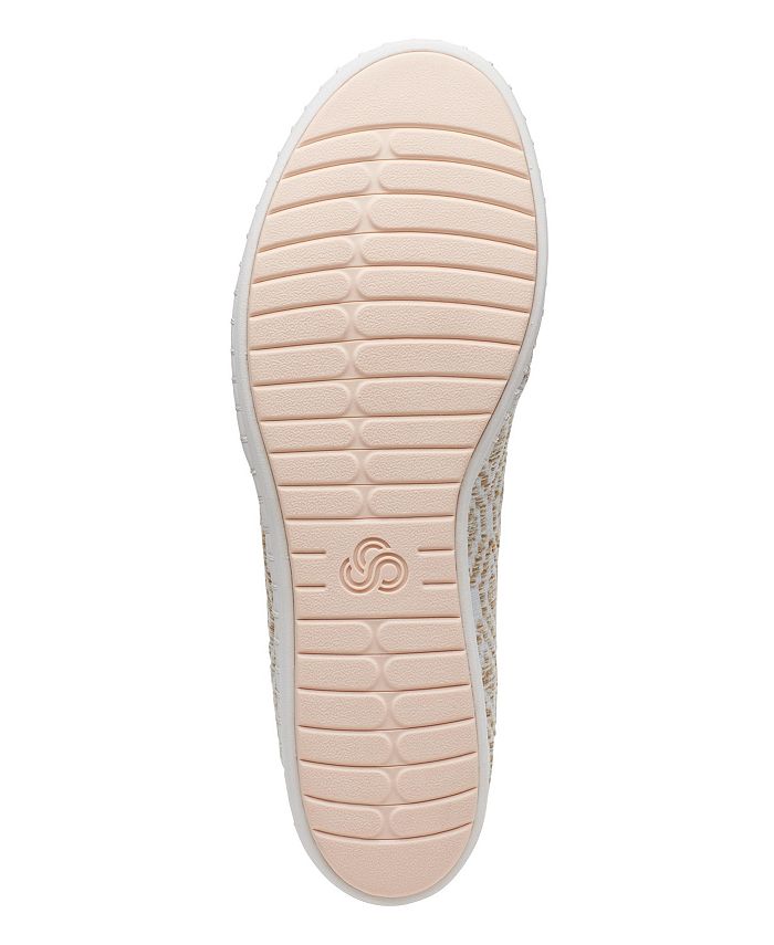 clarks women's cloudsteppers step glow slip canvas flats