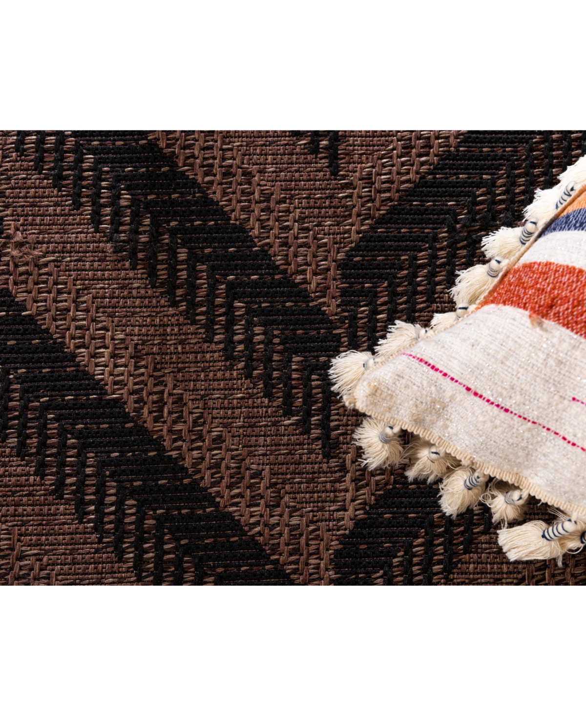 Bayshore Home Outdoor Pashio Pas6Area Rug - Brown