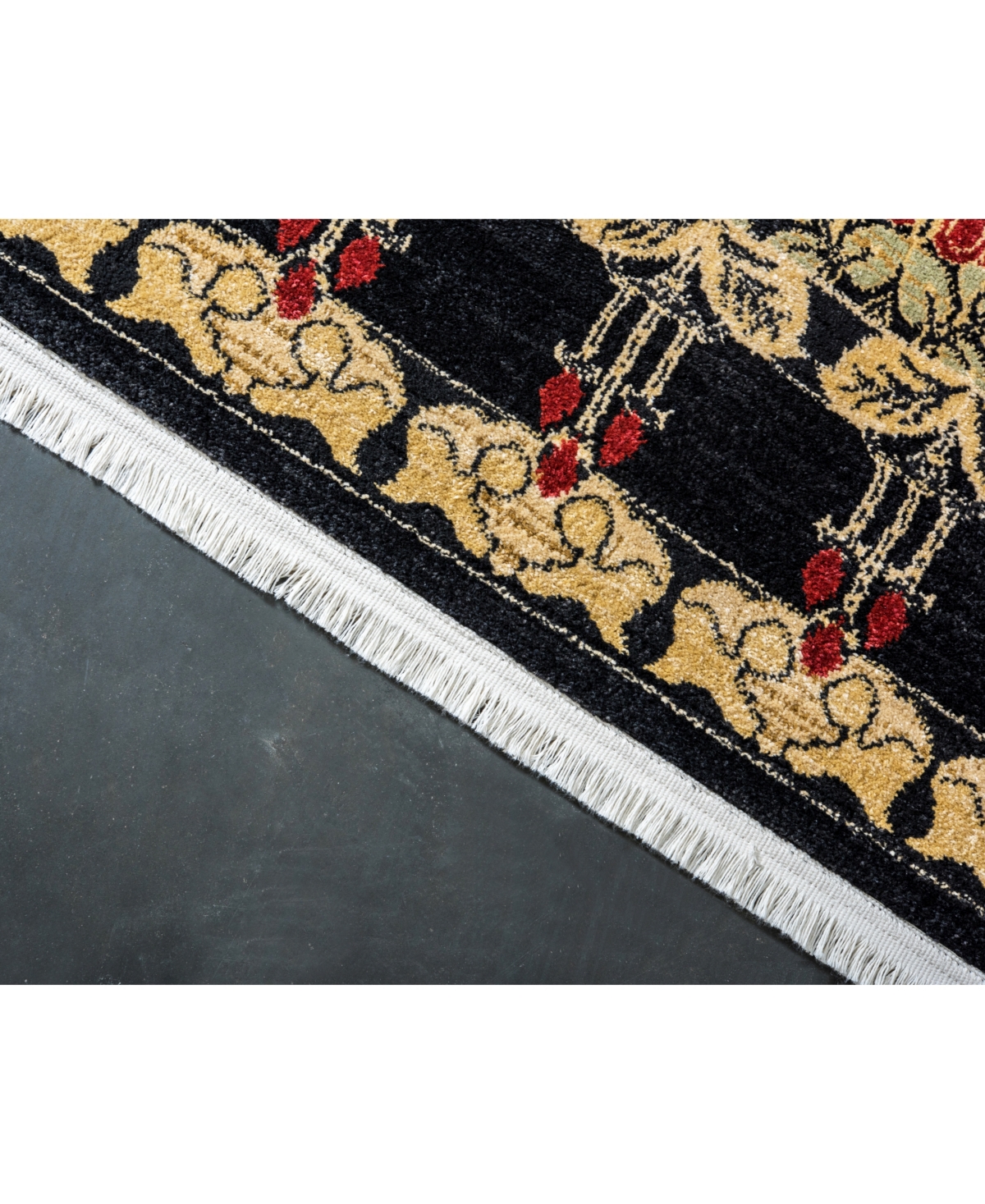 Bayshore Home Orwyn Orw3 Area Rug