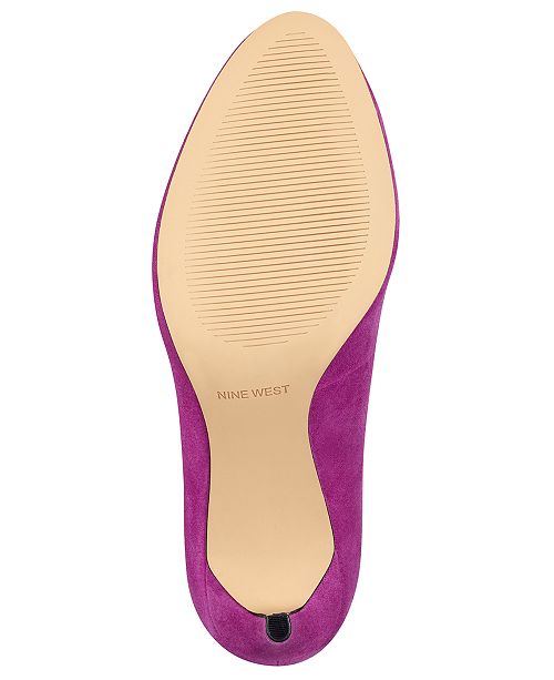 nine west dylan round toe pumps