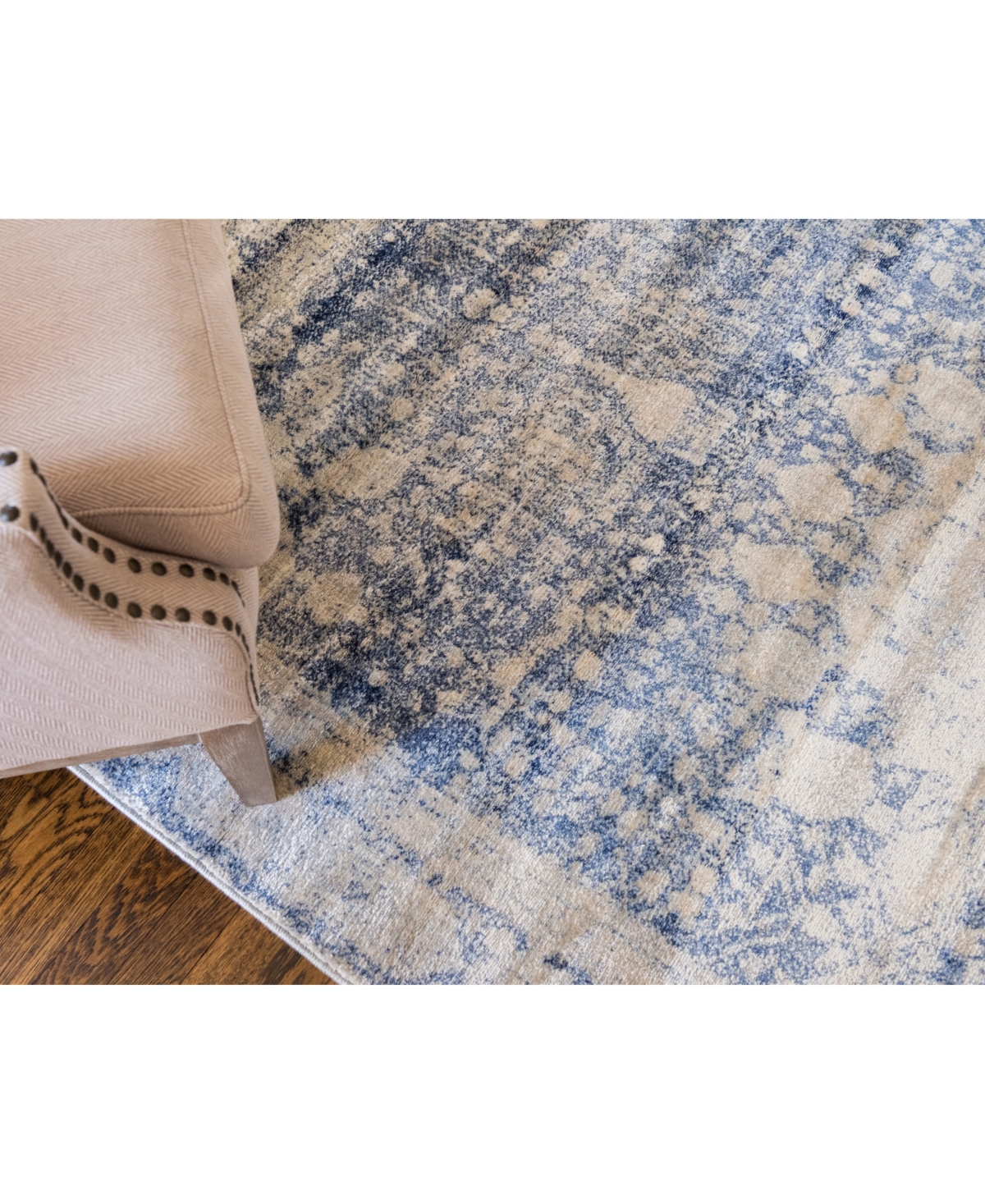 Bayshore Home Agostina Ago1 Area Rug