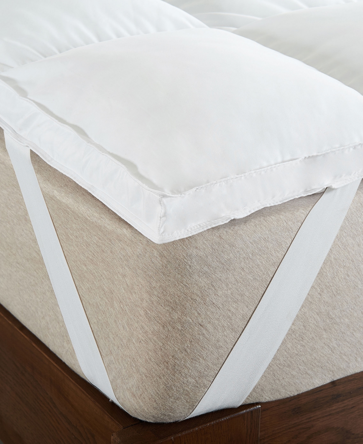 Cheer Collection Hypoallergenic Luxury Mattress Topper