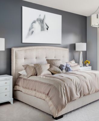 'Blanco Mare Horse' Frameless Free Floating Tempered Glass Panel Graphic Wall Art - 48" x 32''