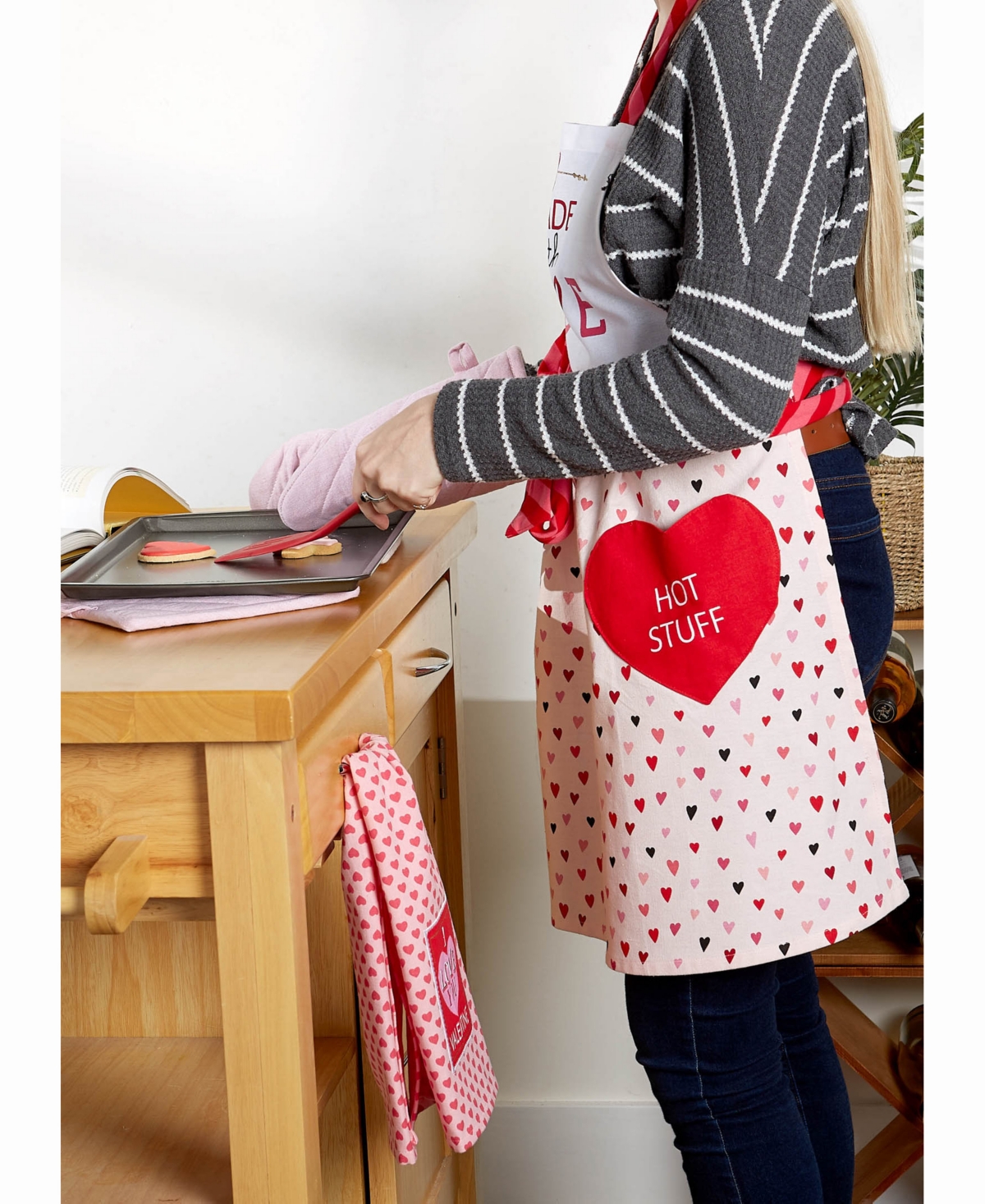 Design Imports Made with Love Print Skirt Apron