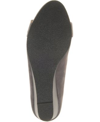 Women's Graysn Buckle Detial Wedge Pumps