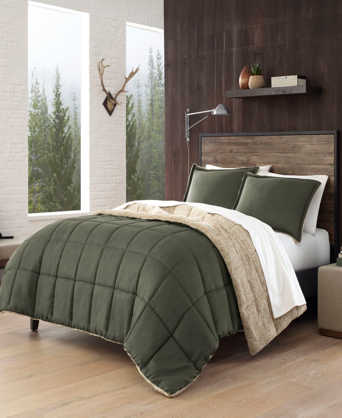 Eddie Bauer Sherwood Reversible Micro-suede Sherpa Comforter Set, Full/queen In Dark Green