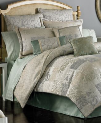 Croscill - Splendid California King Comforter Set
