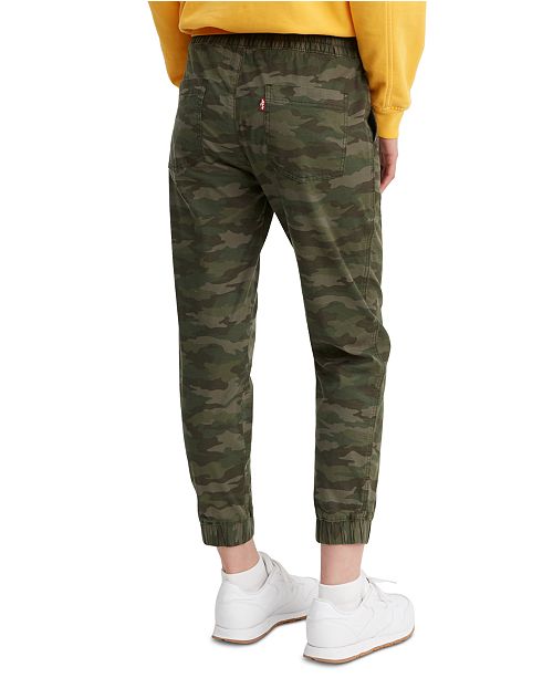 womens levi camo pants