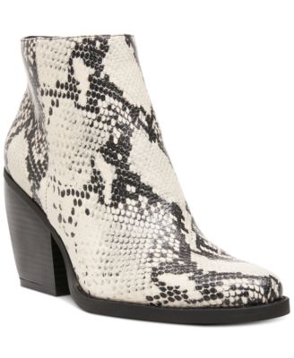 madden girl klick boot