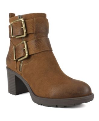 white mountain ankle boots