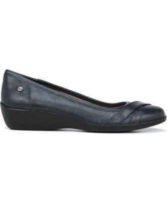 Women's I-Loyal Low Wedge Ballet Flats