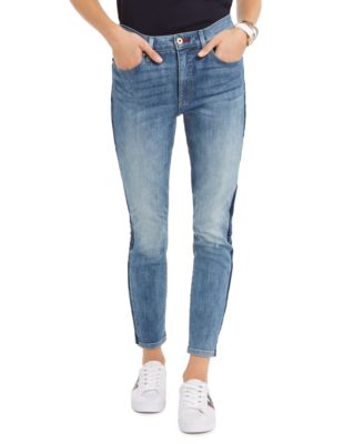 tommy hilfiger jeans logo